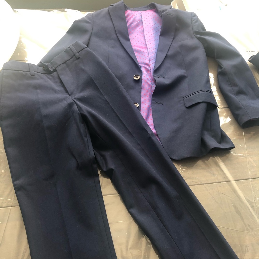Navy blue suit Isaac Mizrahi.